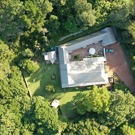 Bwhale Guest House B&B クニスナ エクステリア 写真