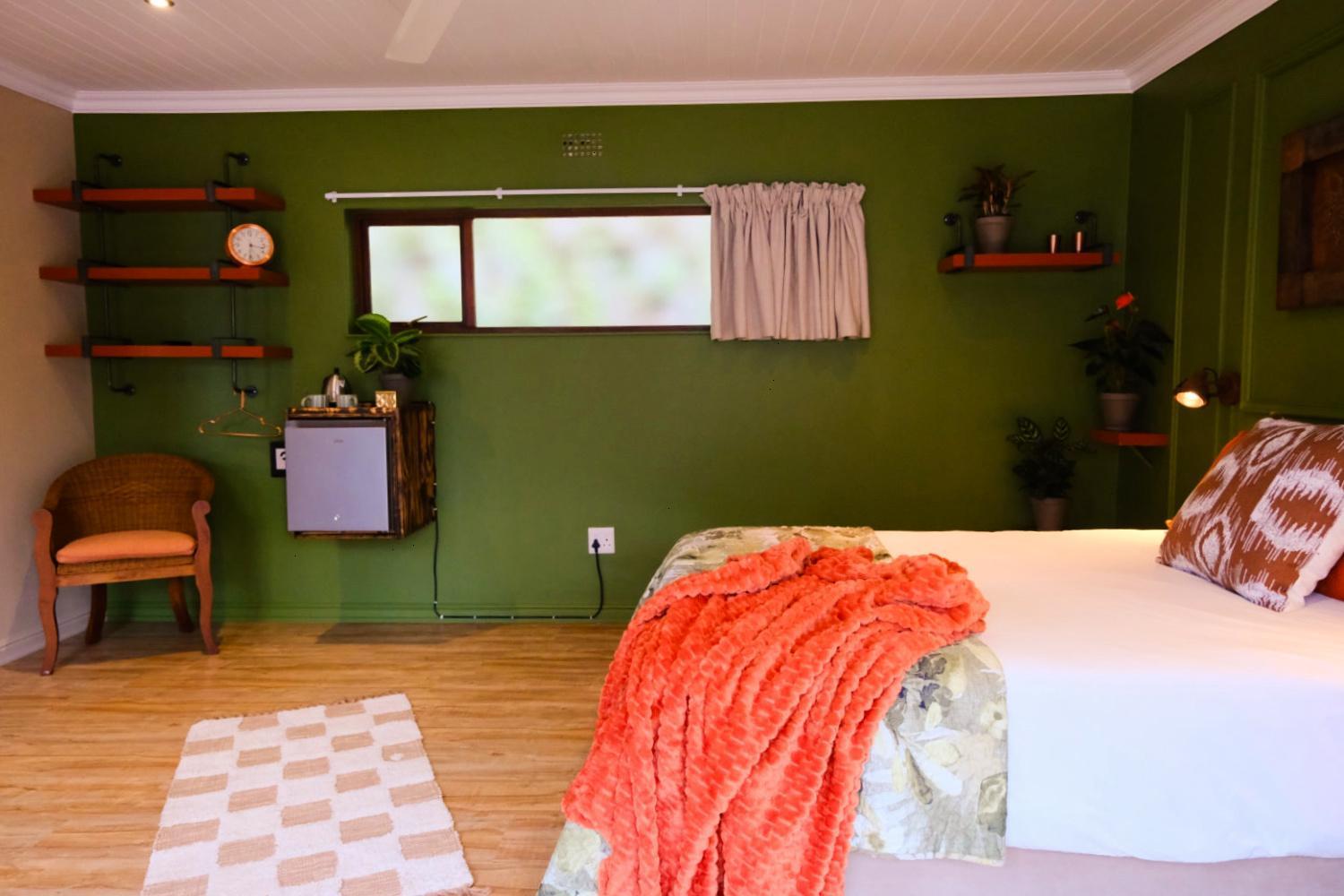 Bwhale Guest House B&B クニスナ エクステリア 写真