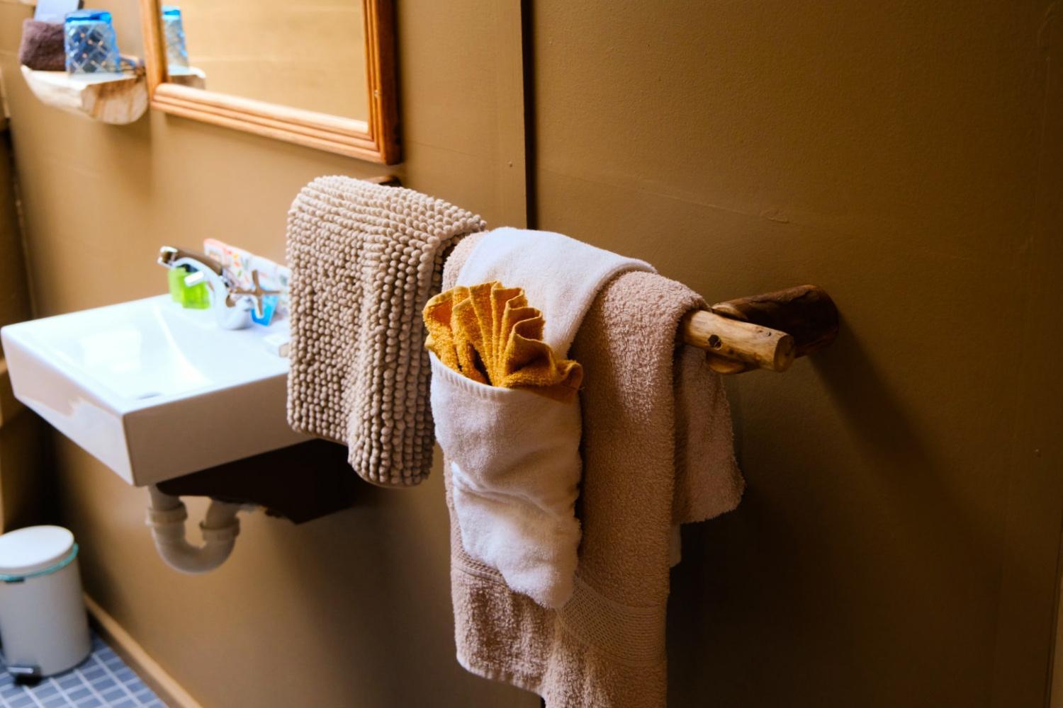 Bwhale Guest House B&B クニスナ エクステリア 写真